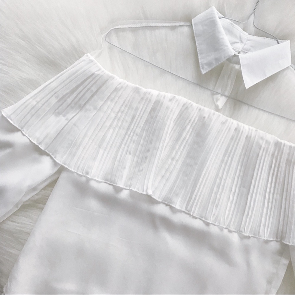 🌟SALE🌟White Crepe Long Sleeve Shirt - Picture 3 of 7